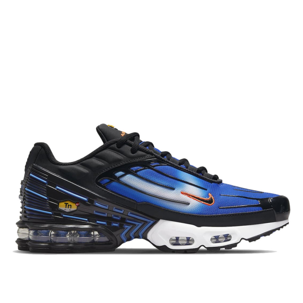 Nike Basket Nike AIR MAX PLUS 3