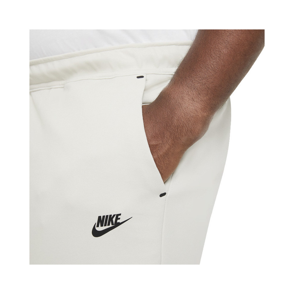 Nike Pantalon de survêtement Nike TECH FLEECE