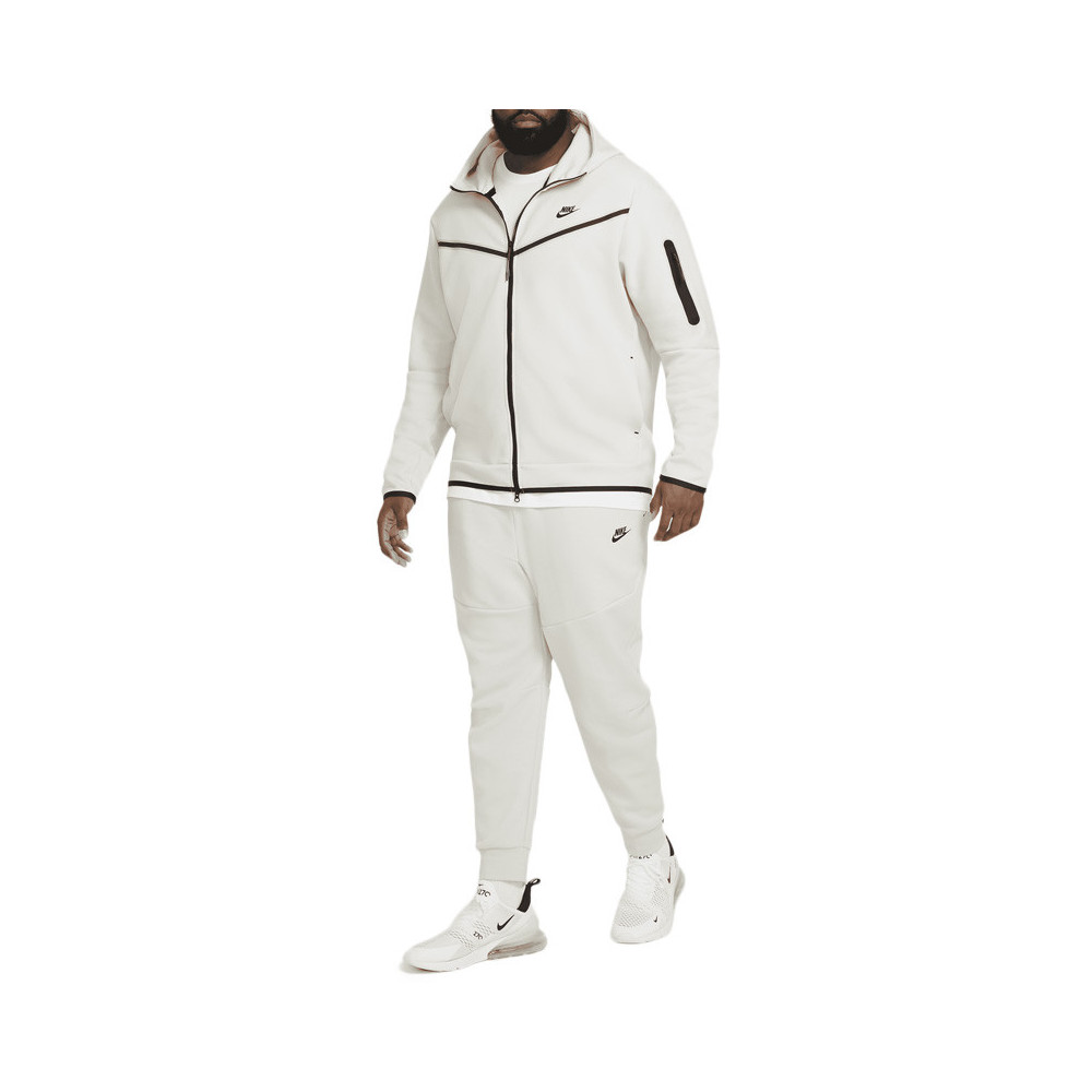 Nike Pantalon de survêtement Nike TECH FLEECE