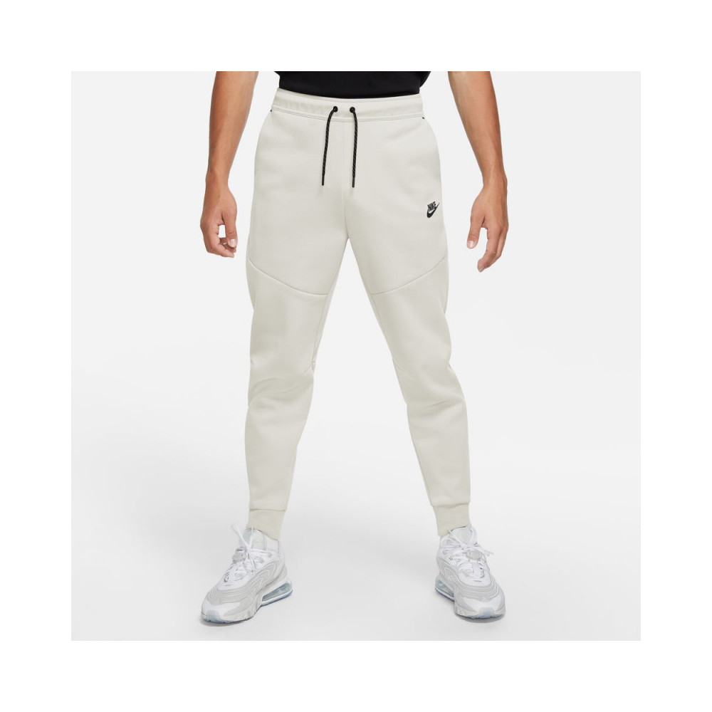 Nike Pantalon de survêtement Nike TECH FLEECE