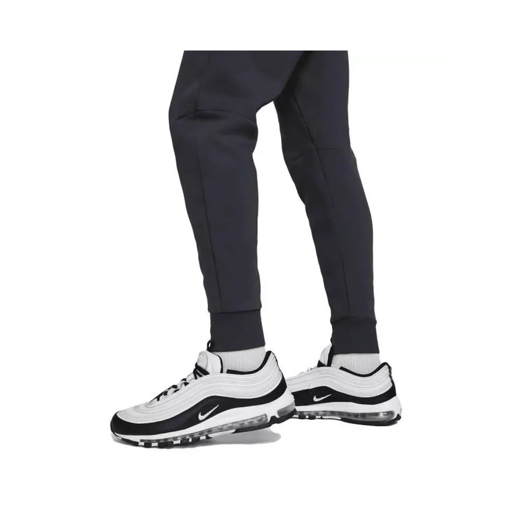 Nike Pantalon de survêtement Nike TECH FLEECE