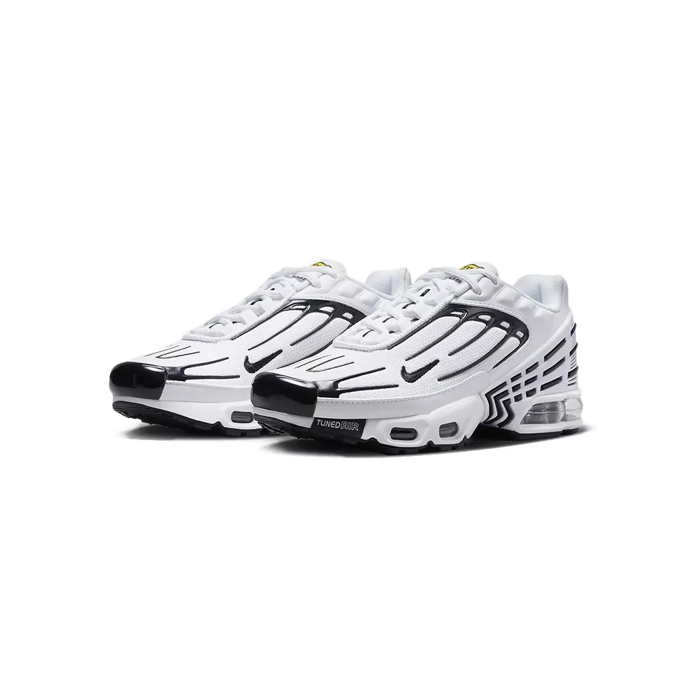 Nike Basket Nike AIR MAX PLUS 3