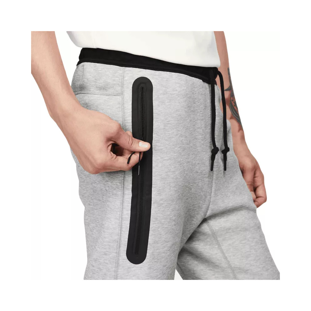 Nike Pantalon de survêtement Nike TECH FLEECE