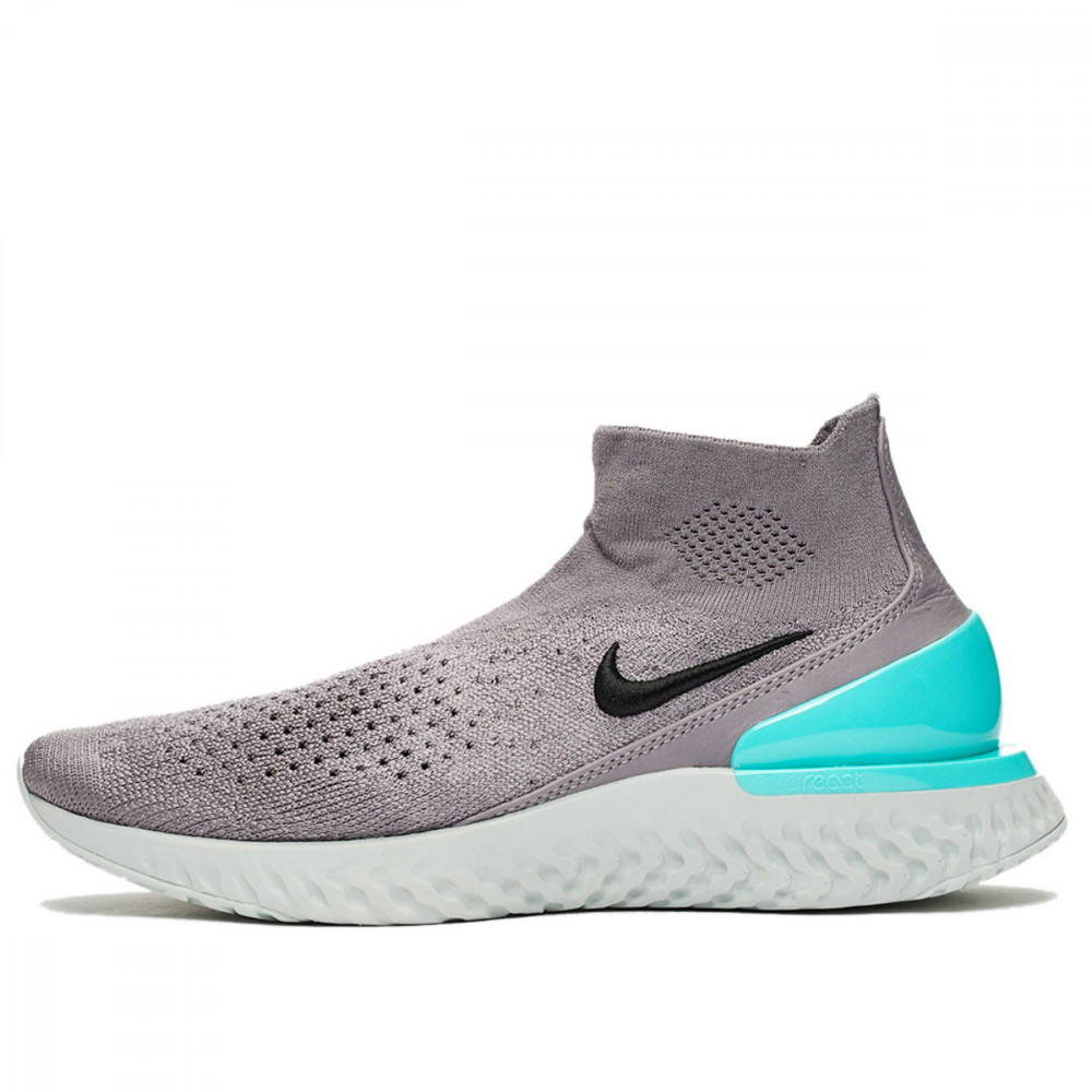 Nike Baskets Nike RISE REACT FLYNIT