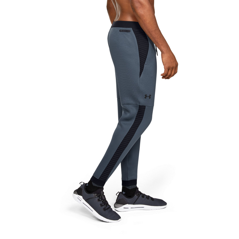 Under Armour Pantalon de survêtement Under Armour UNSTOPPABLE MOVE