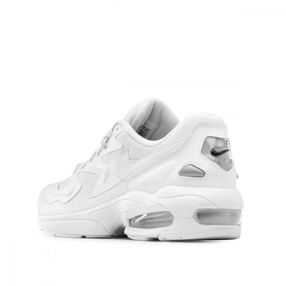 Nike Basket Nike AIR MAX 2 LIGHT