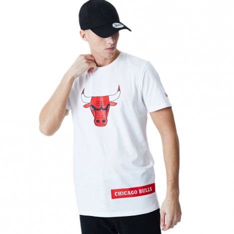 New Era Tee-shirt New Era CHICAGO BULLS BLOCK WORDMARK